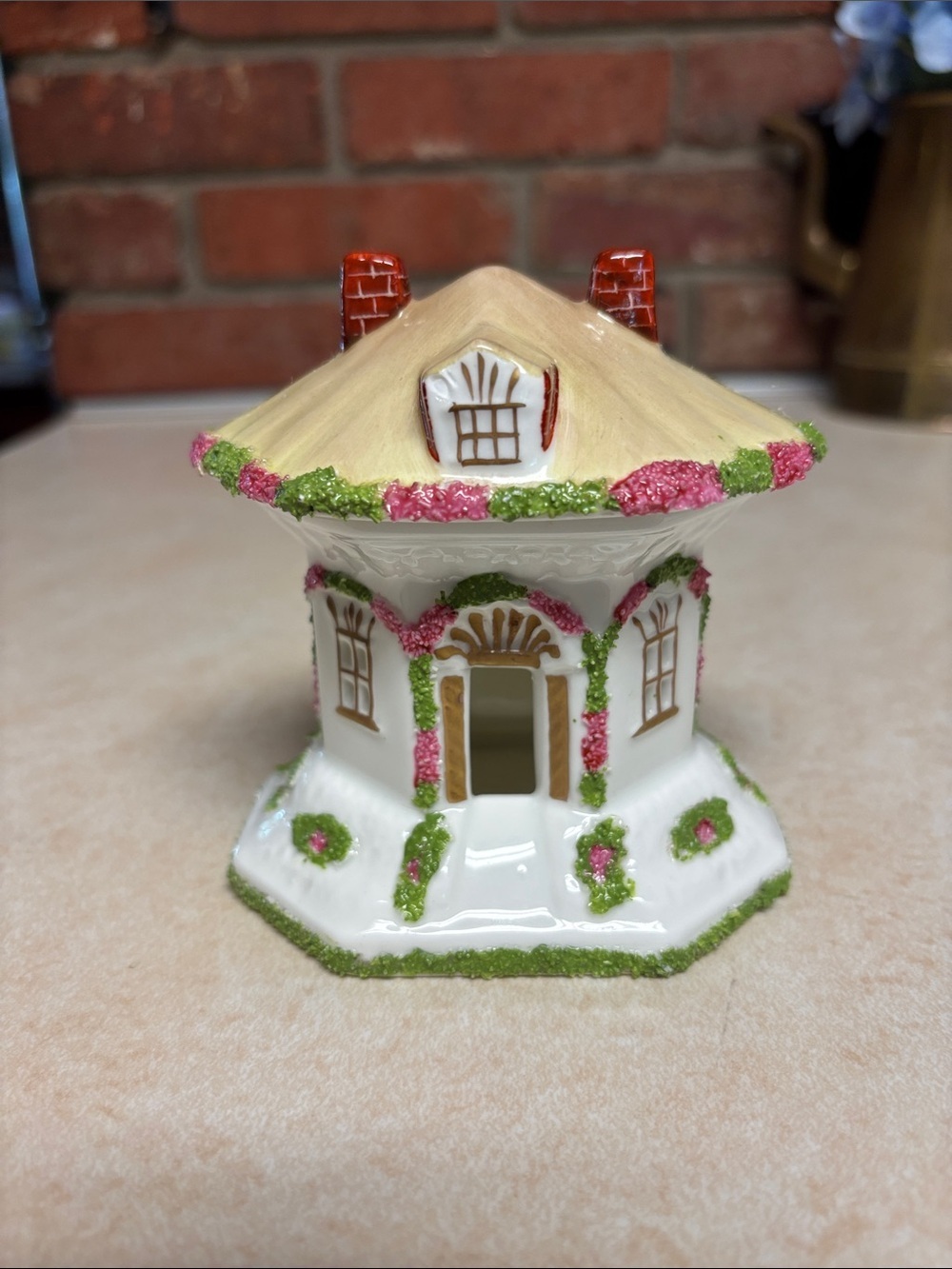 Vintage Coalport Hand Painted "Thatched Cottage" Fine Bone China Made In England